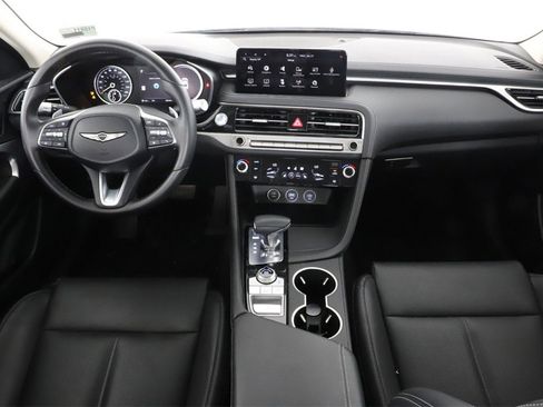 Used 2025 Genesis G70 2.5T image 27