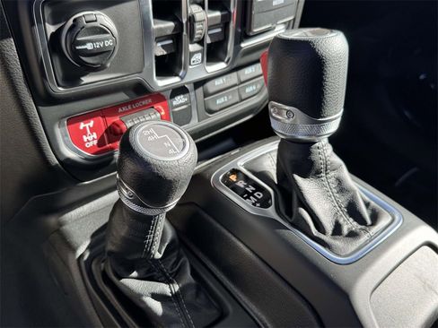 New 2026 Jeep Gladiator Willys image 21