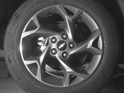 Used 2025 Chevrolet Trax LT FWD image 15