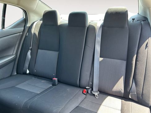 Used 2024 Nissan Sentra SV FWD image 13