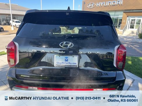 Used 2025 Hyundai Palisade Calligraphy image 16