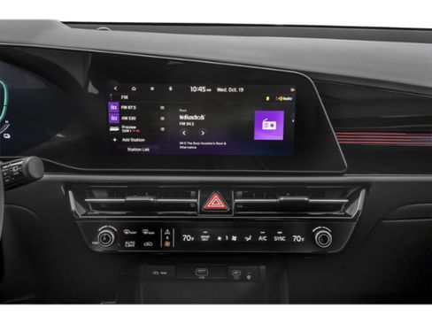 Certified 2023 Kia Niro SX Touring FWD image 10