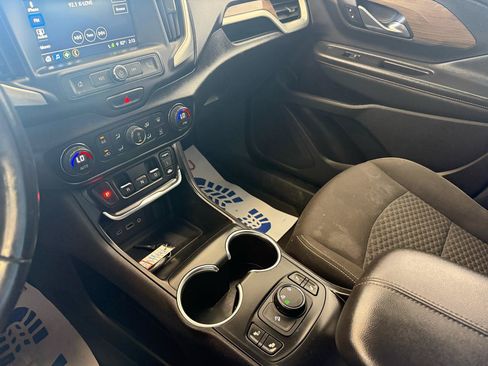 Used 2018 GMC Terrain SLE w/ Driver Convenience Package AWD/4WD image 19
