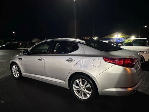 Used 2013 Kia Optima EX w/ Premium Pkg image 4