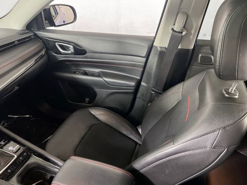 Used 2022 Jeep Compass Trailhawk w/ Sun and Sound Group image 24