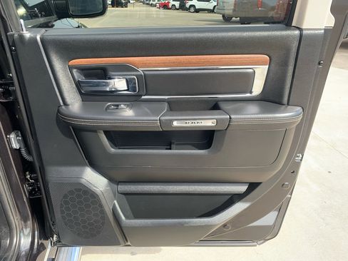 Used 2016 RAM 1500 Laramie image 16