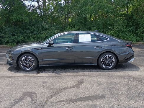 Used 2024 Hyundai Sonata SEL w/ Convenience Package FWD image 6