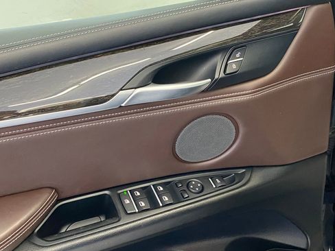 Used 2015 BMW X5 xDrive50i image 23