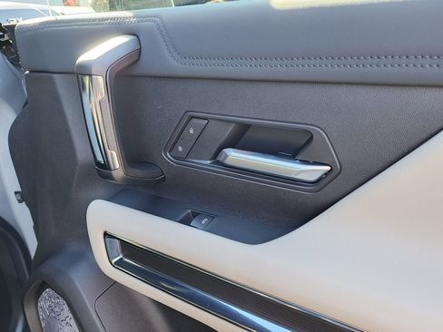 New 2026 GMC Hummer EV SUV image 44