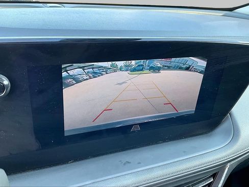 Used 2025 Buick Encore GX Preferred FWD image 23