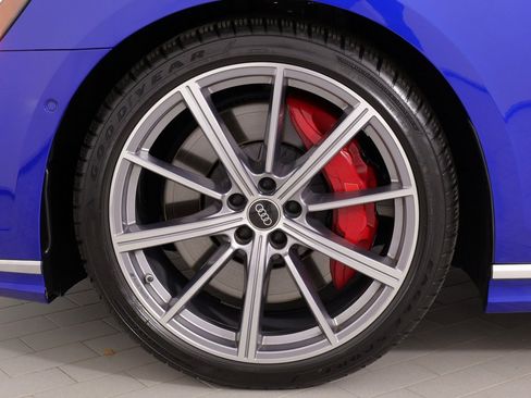 Used 2023 Audi S8 w/ S8 Comfort Plus Package image 67