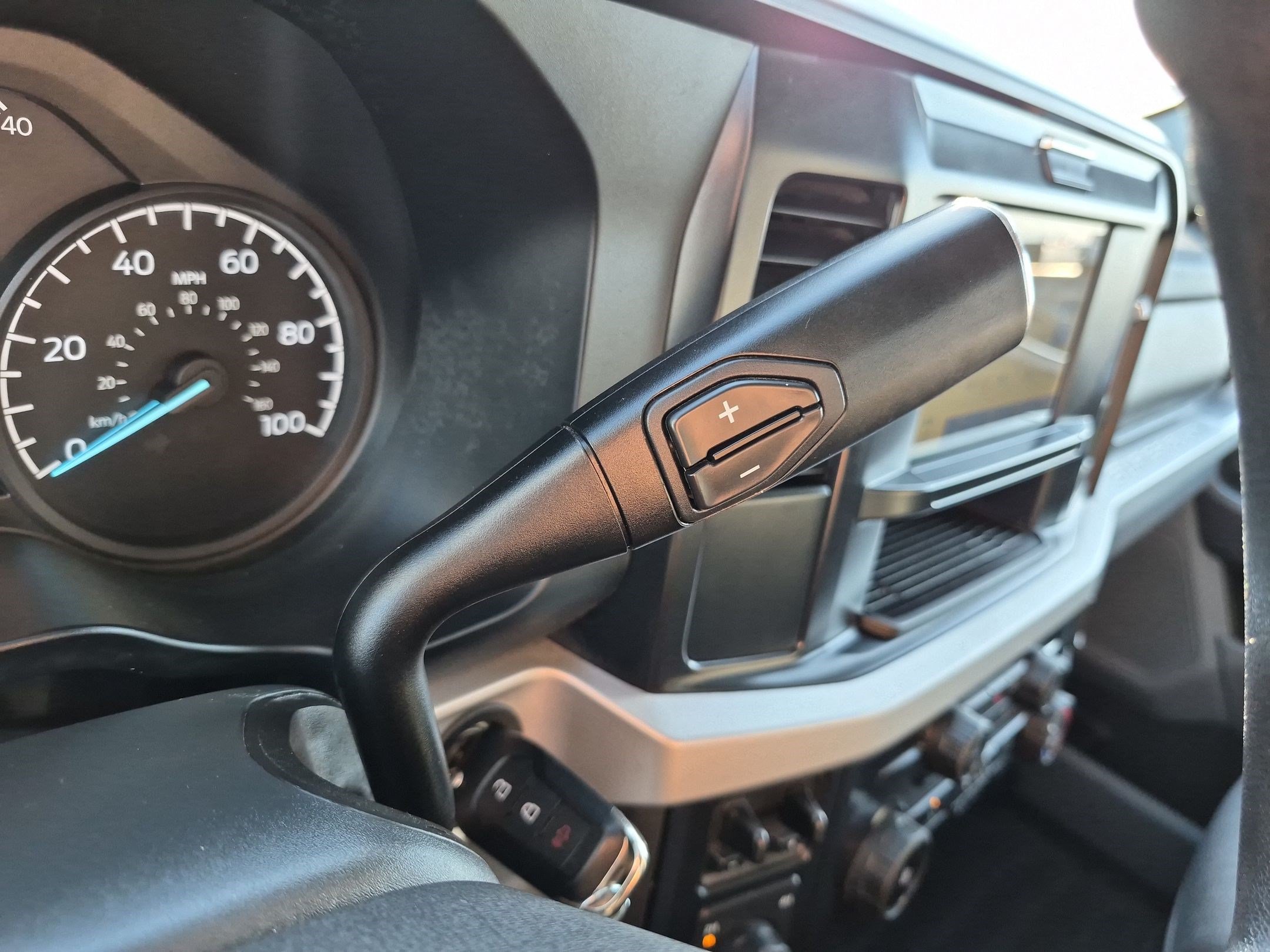 Used 2025 Ford F350 XLT AWD/4WD image 27