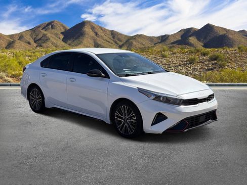 Used 2022 Kia Forte GT-Line w/ GT-Line Technology Package FWD image 5