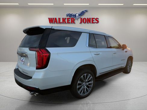 Used 2022 GMC Yukon Denali image 3