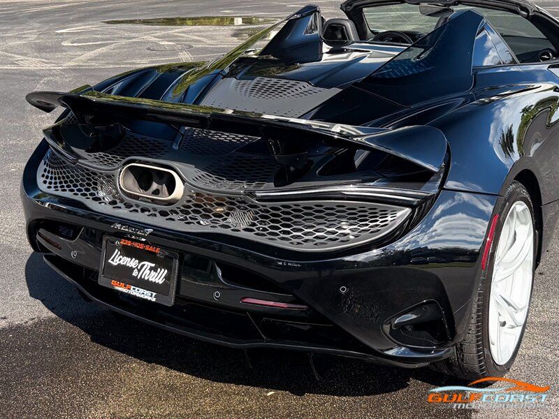 Used 2024 McLaren 750S Spider RWD image 51