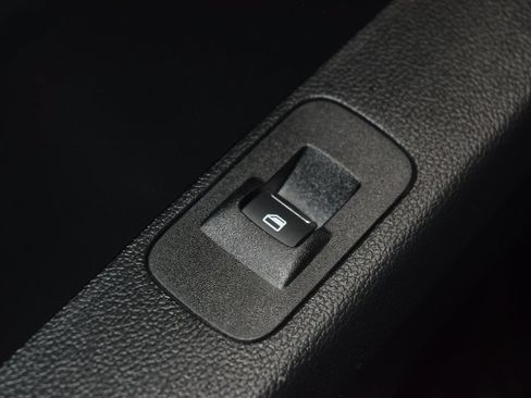 Used 2021 Ford F250 Lariat AWD/4WD image 43
