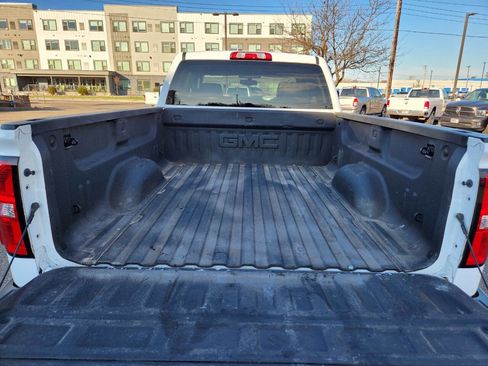 Used 2018 GMC Sierra 1500 SLE w/ Elevation Edition image 26