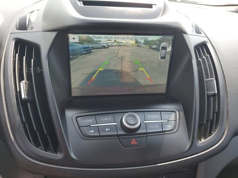 Used 2018 Ford Escape SEL AWD/4WD image 17