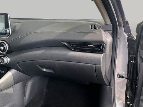 Certified 2022 Nissan Sentra SV w/ All-Weather Package FWD image 18