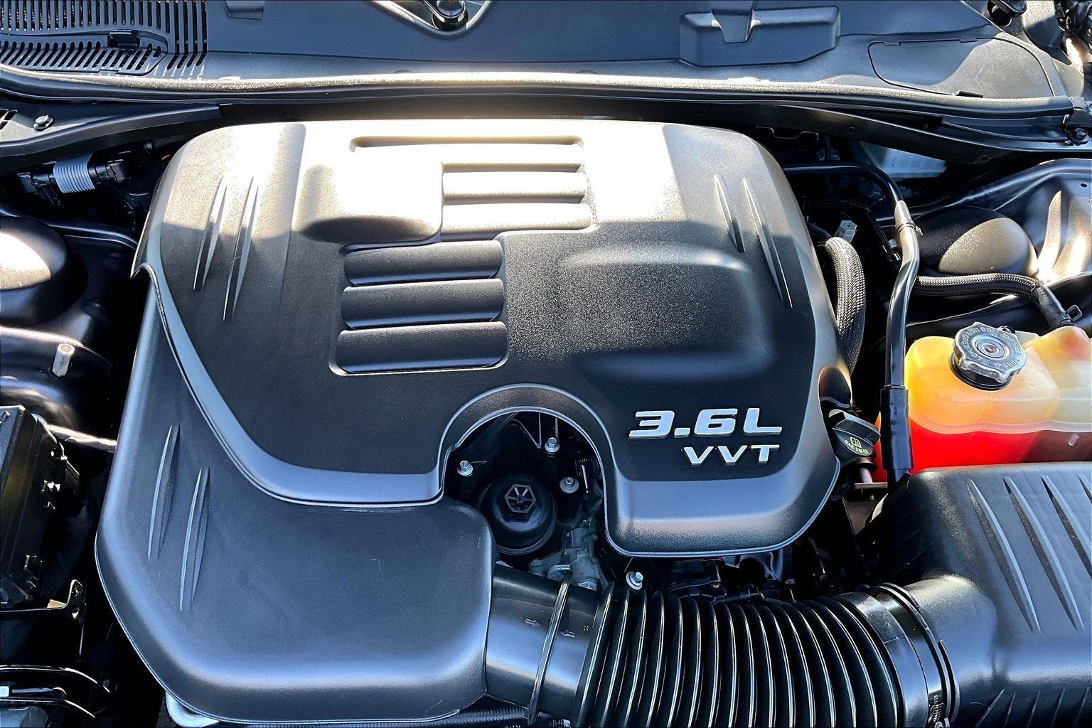 Used 2019 Dodge Challenger SXT RWD image 29