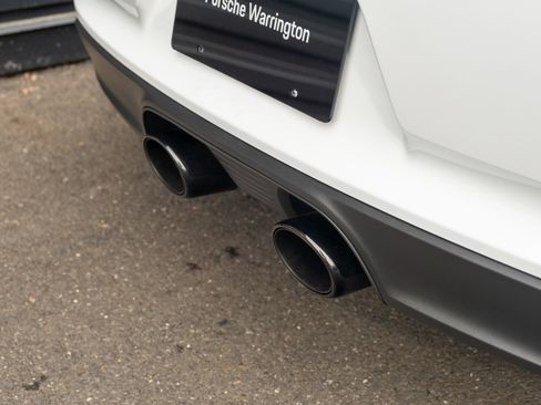 Certified 2017 Porsche 911 Carrera RWD image 40