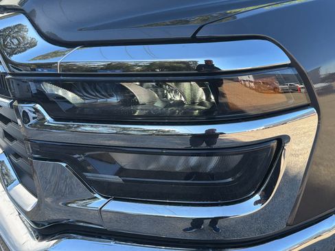 New 2026 RAM 2500 Tradesman AWD/4WD image 9