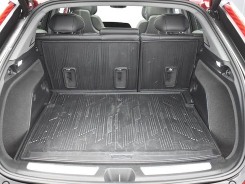 Certified 2025 Cadillac Optiq Sport 2 w/ LPO, Floor Liner Package image 11