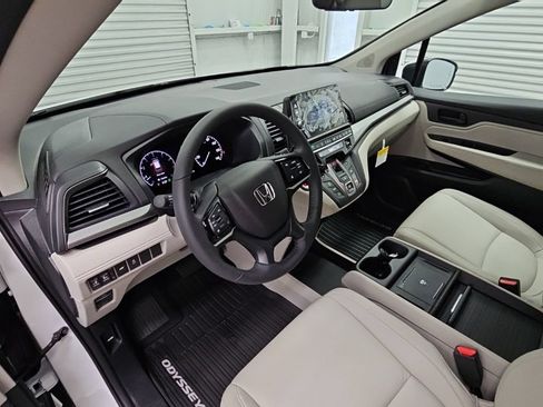 New 2026 Honda Odyssey EX-L image 11