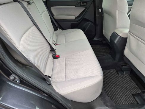 Used 2018 Subaru Forester 2.5i Premium w/ All-Weather Package AWD/4WD image 21
