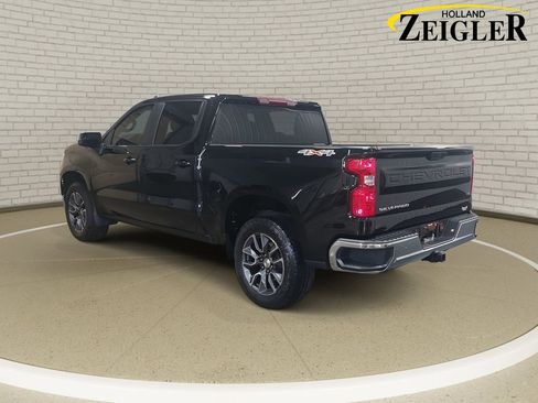 Used 2024 Chevrolet Silverado 1500 LT image 7