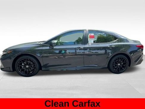 Used 2026 Toyota Camry SE FWD image 3