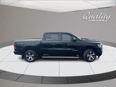 Used 2023 RAM 1500 Laramie AWD/4WD image 3