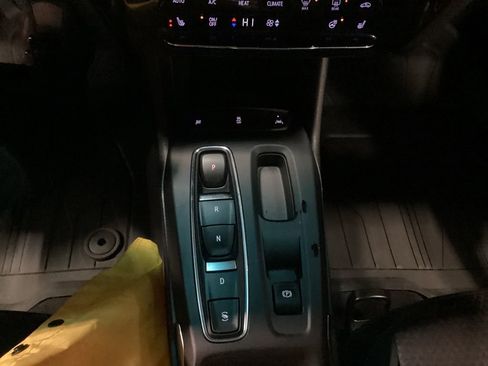 Used 2023 Chevrolet Bolt LT image 15