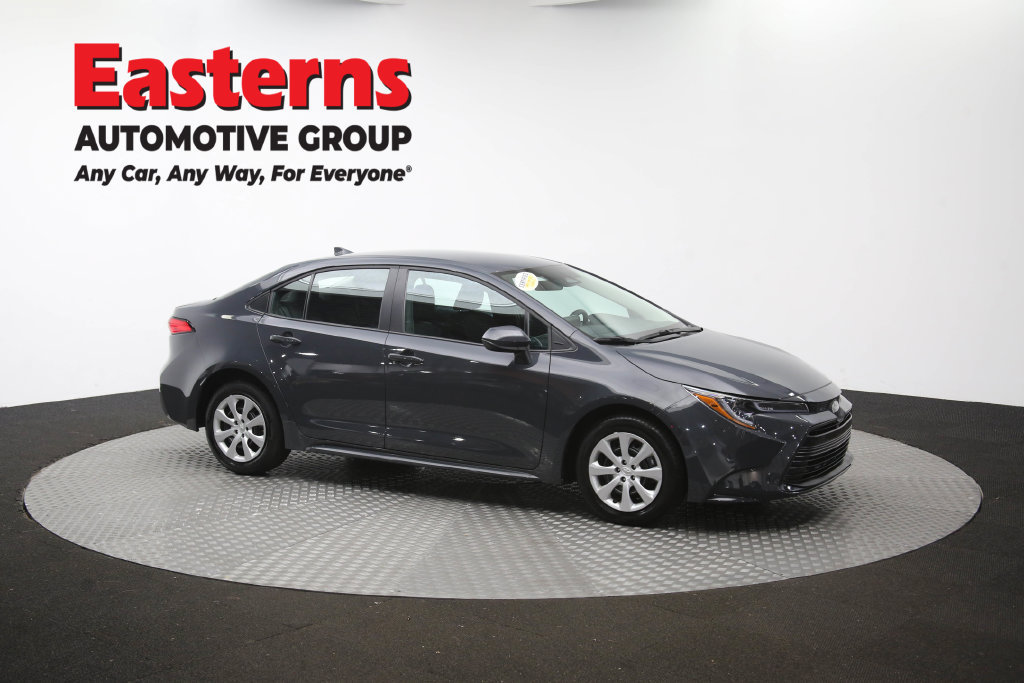 Used 2026 Toyota Corolla LE FWD image 49