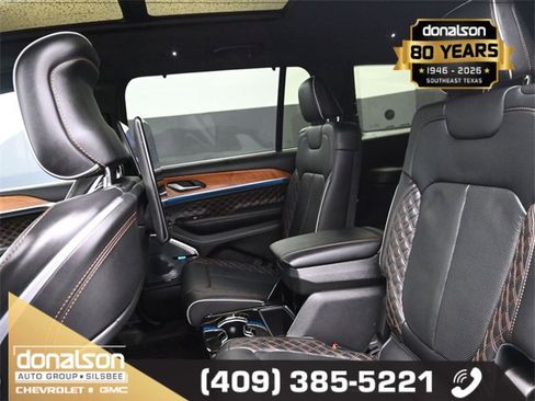 Used 2024 Jeep Grand Cherokee L Summit image 13