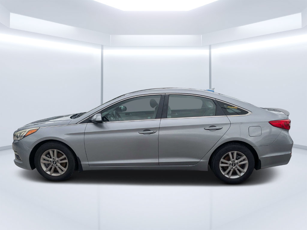 Used 2015 Hyundai Sonata SE w/ Winter Package FWD image 8