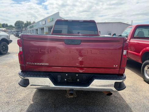 Used 2021 Chevrolet Silverado 2500 LT w/ Convenience Package AWD/4WD image 3