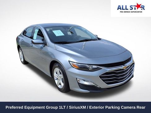 Used 2024 Chevrolet Malibu LT FWD image 1