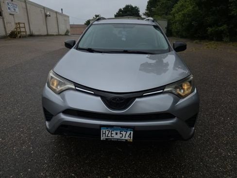 Used 2016 Toyota RAV4 LE AWD/4WD image 1
