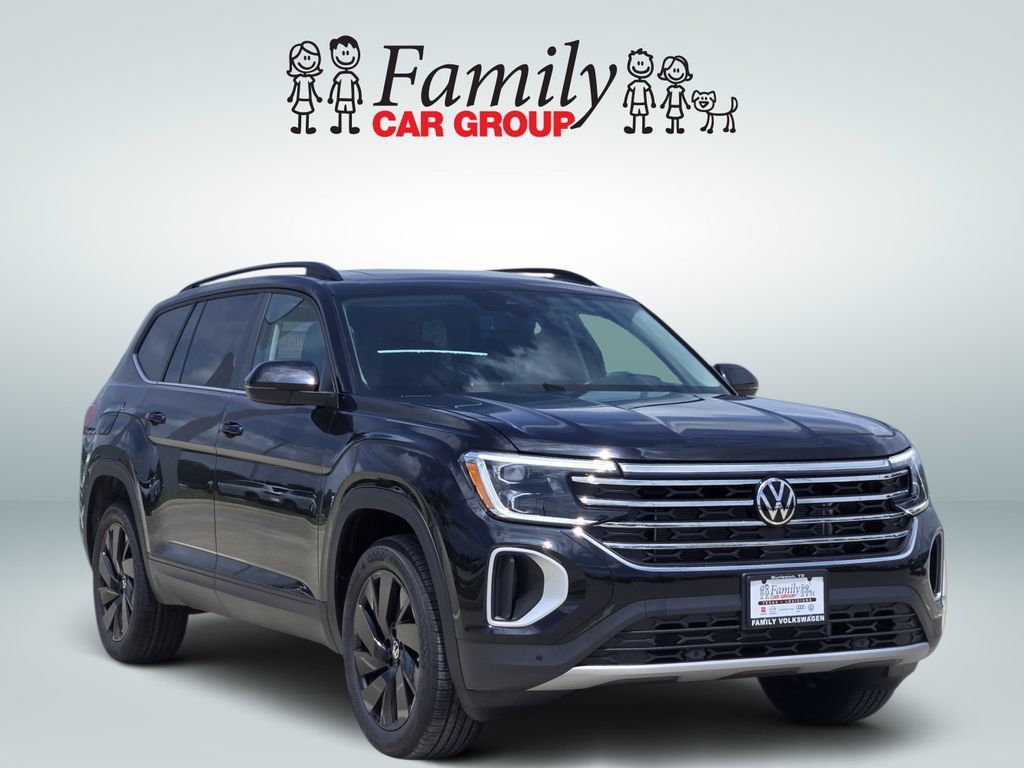 New 2026 Volkswagen Atlas SE FWD image 2
