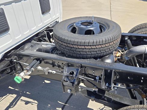 New 2026 RAM 3500 Tradesman AWD/4WD image 7