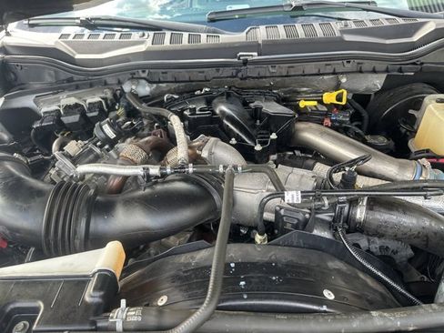 Used 2017 Ford F350 Platinum w/ Platinum Ultimate Package image 35