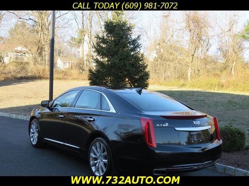 Used 2017 Cadillac XTS Luxury image 10