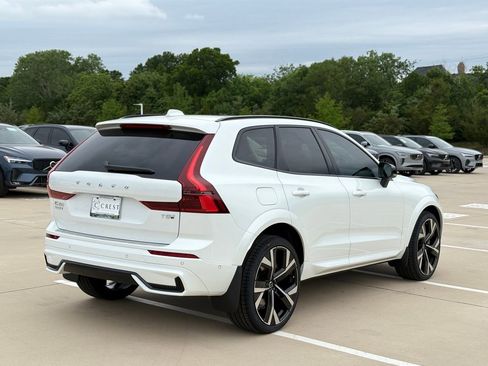 New 2026 Volvo XC60 T8 Ultra w/ Protection Package Premier AWD/4WD image 5