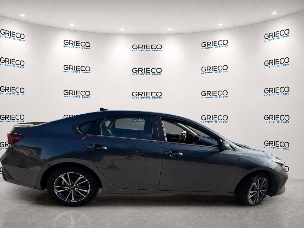Used 2023 Kia Forte LXS FWD image 8