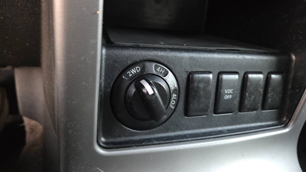 Used 2011 Nissan Pathfinder S AWD/4WD image 50