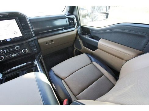 Certified 2023 Ford F250 Lariat image 14