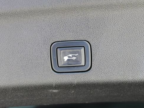 Used 2021 Cadillac Escalade ESV Premium Luxury Platinum AWD/4WD image 43