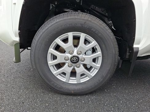 New 2026 Toyota Tacoma SR5 image 4