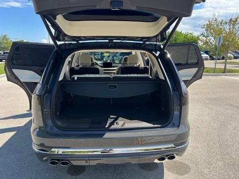 Used 2022 Lincoln Aviator Black Label w/ Dynamic Handling Package AWD/4WD image 30